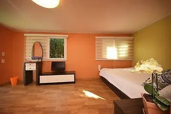 B & J Open Guest House - Hostel Seoul South Korea