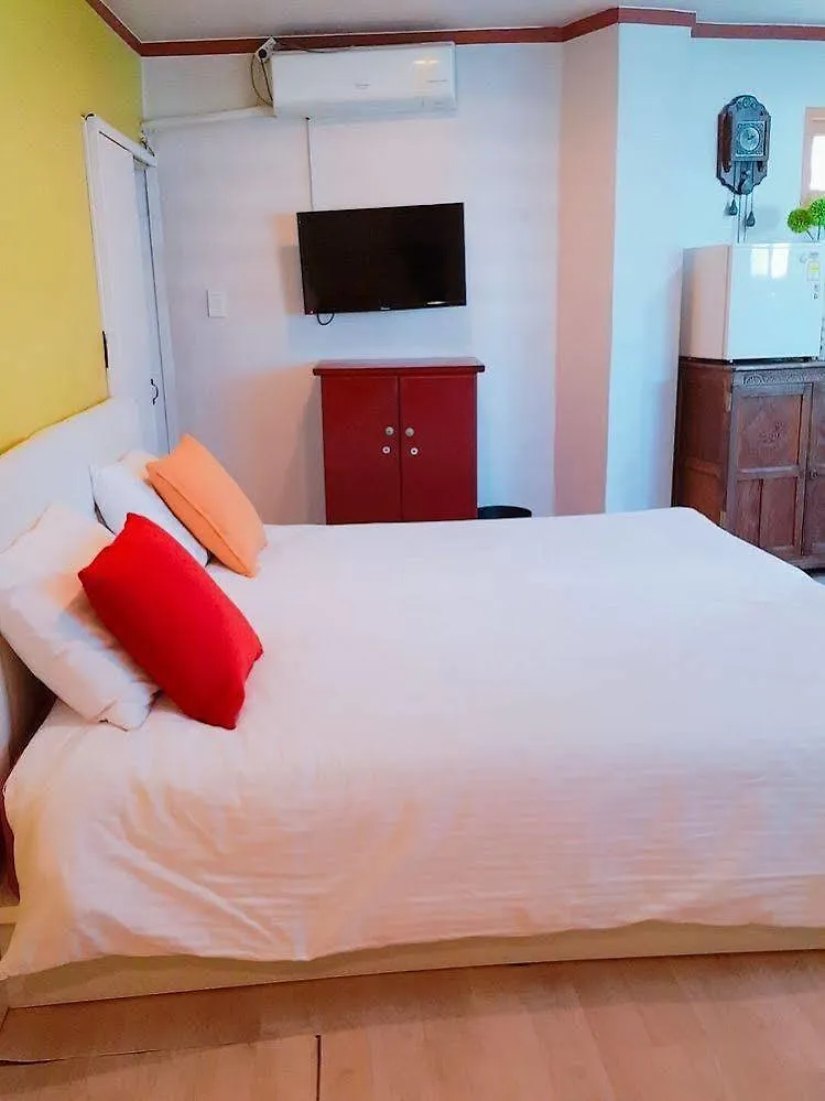 B & J Open Guest House - Hostel Seoul Hotel
