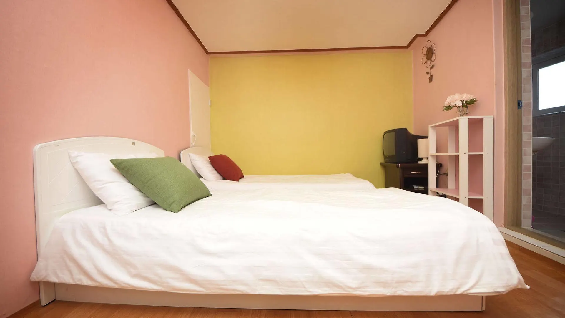 B & J Open Guest House - Hostel Seoul