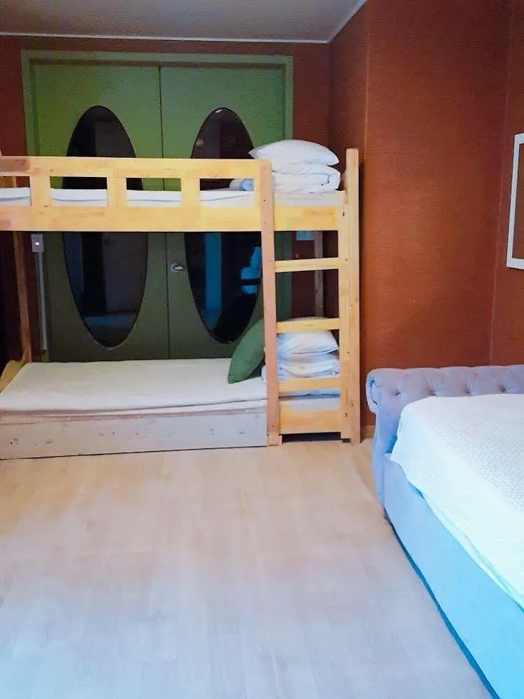B & J Open Guest House - Hostel Seoul Hotel